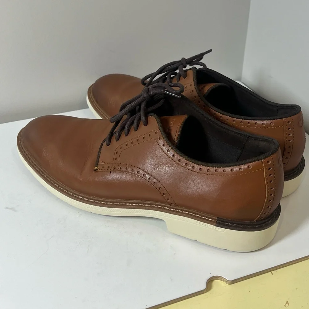 Brand New Cole Haan 9.5 GrandSeries Brown Leather Classic Oxford Dress Shoe